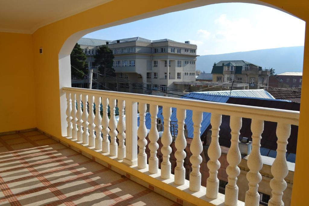 Hotel Isaka Tiflis Dış mekan fotoğraf