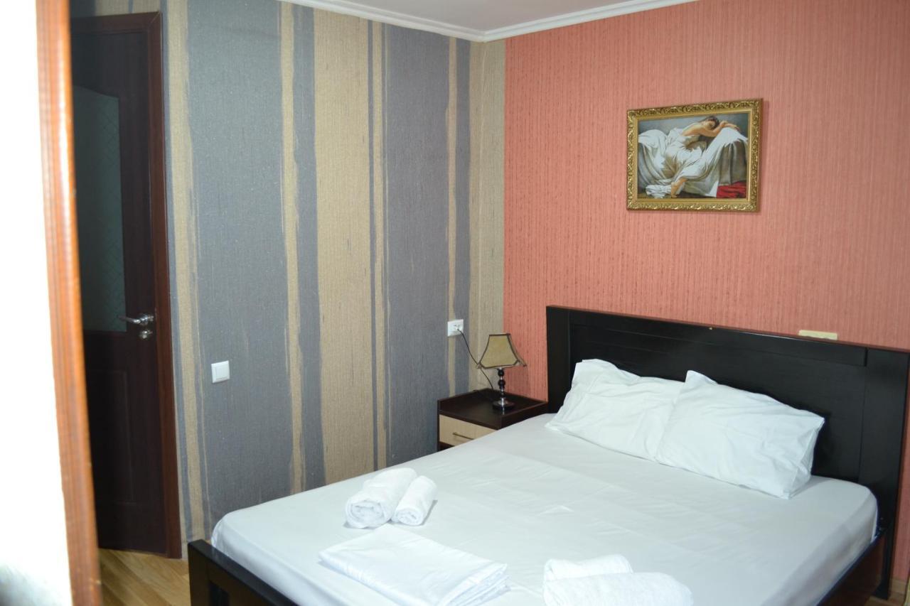 Hotel Isaka Tiflis Dış mekan fotoğraf