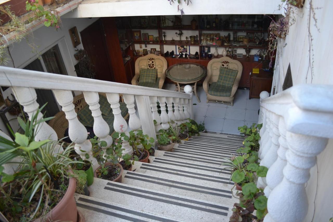 Hotel Isaka Tiflis Dış mekan fotoğraf
