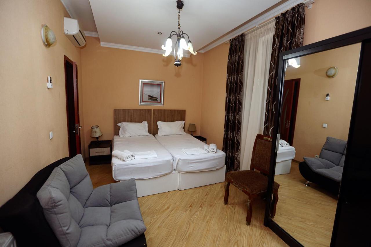 Hotel Isaka Tiflis Dış mekan fotoğraf