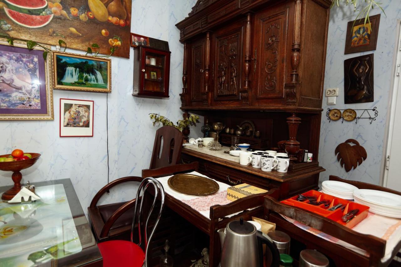 Hotel Isaka Tiflis Dış mekan fotoğraf